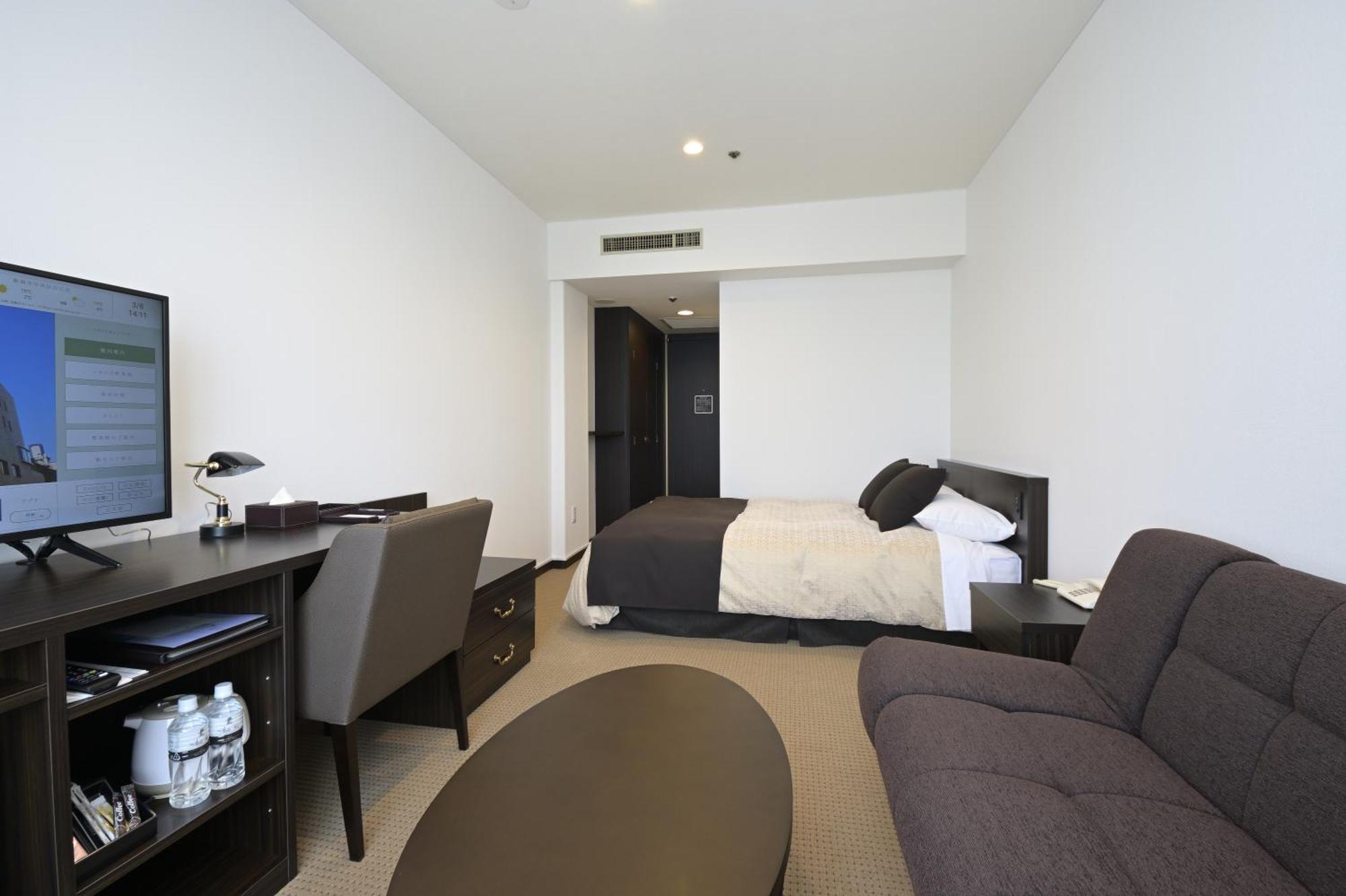 The Italia Ken Hotel Niigata Exterior photo