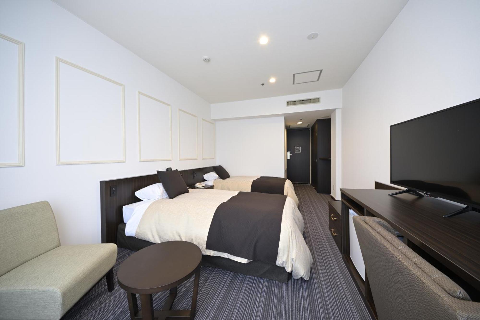 The Italia Ken Hotel Niigata Exterior photo